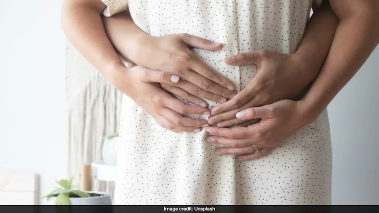 Man Quits Rs 1.2 Crore Job To Support Pregnant Wife, Internet Calls It "The Best Decision" Man Quits Rs 1.2 Crore Job To Support Pregnant Wife, Internet Calls It "The Best Decision"