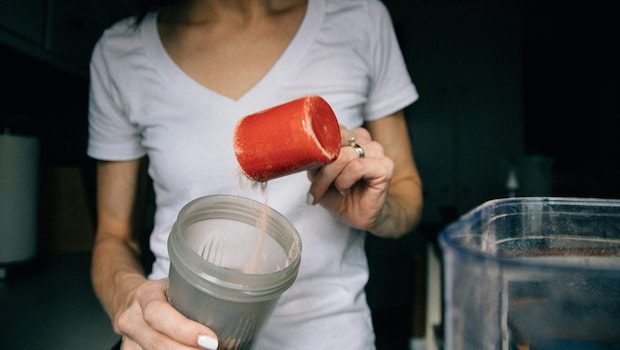 Can Supplements Really Help You Get Fit? Rujuta Diwekar Shares Her Expert Opinion