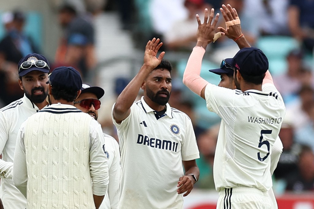 India vs England LIVE Score, 5th Test Day 2: Mohammed Siraj Breathes Fire As 5-Down England Lose Plot, Trail India By...
