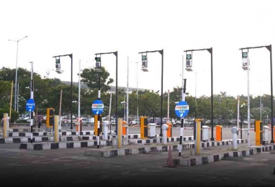 1.4 Lakh Users Buy New FASTag Annual Pass On Day One