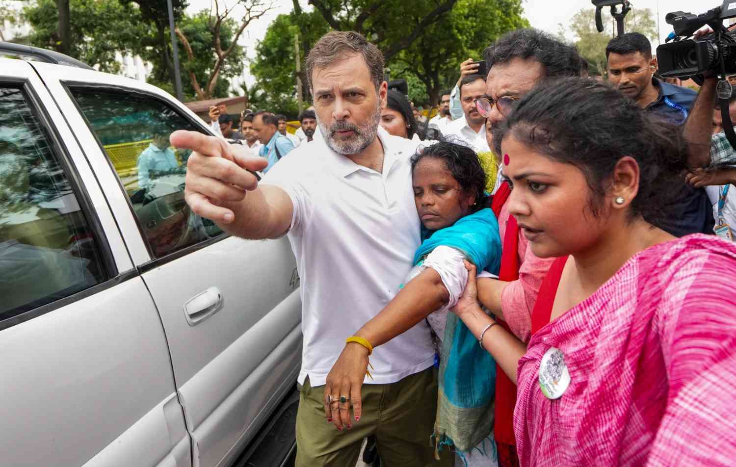 मार्च में बेहोश हुईं सांसद मिताली बाघ, राहुल गांधी ने की मदद; जानें TMC नेता के बारे में जुड़ी खास बातें