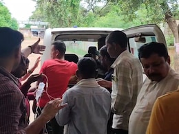 गुटखे के लिए पैसे न देने पर महिला ने तीन बच्चों सहित खाया जहर, 2 की मौत, एक की हालत गंभीर