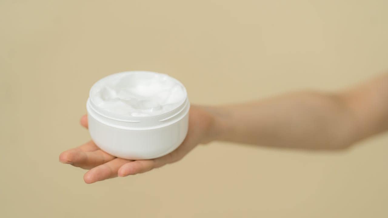 Sunscreen Lotion Vs Sunscreen Cream