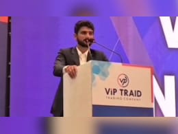 Rajasthan: राजनीति में हुआ फेल, शुरू किया बड़ा खेल... करोड़ों की ठगी; उजड़ गए सैकड़ों परिवार Rajasthan: राजनीति में हुआ फेल, शुरू किया बड़ा खेल... करोड़ों की ठगी; उजड़ गए सैकड़ों परिवार