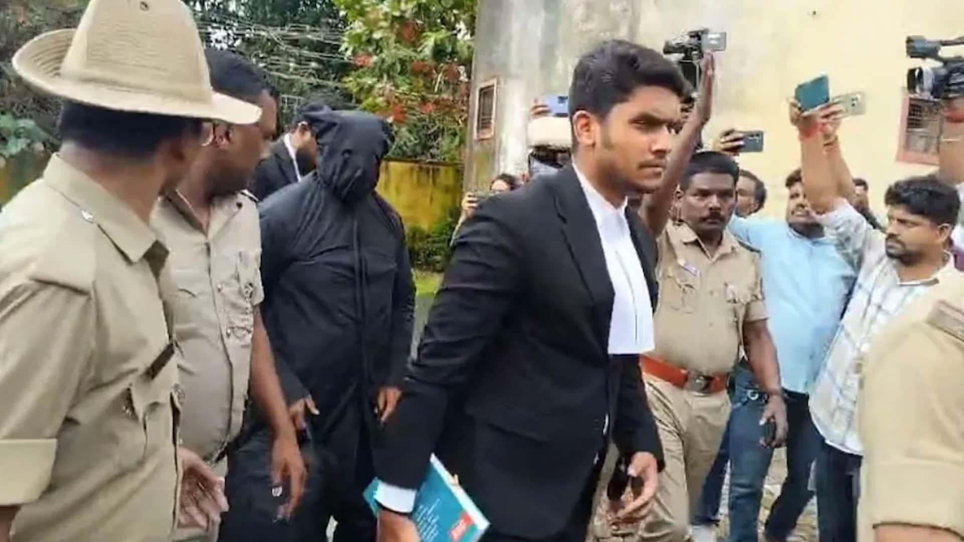 Video : Masked Man, A Skull, Mass Grave Claim: Decoding The Dharmasthala Conspiracy