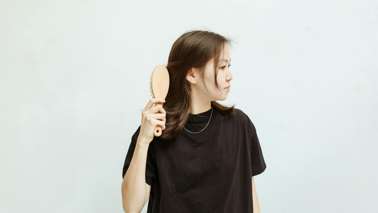 Get Your Hair Ready Without Tangles With Top Hair Brushes From Flipkart 