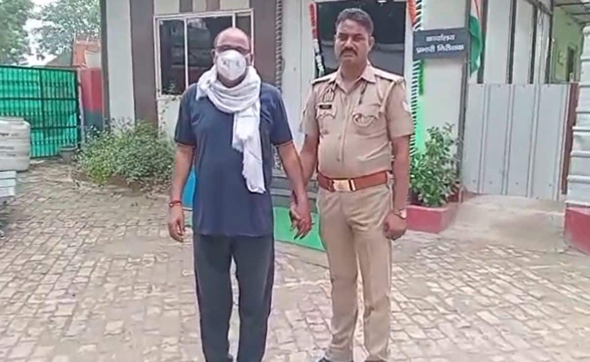 Satyavir, Nikki Bhatis father-in-law, has been arrested. Satyavir, Nikki Bhatis father-in-law, has been arrested.