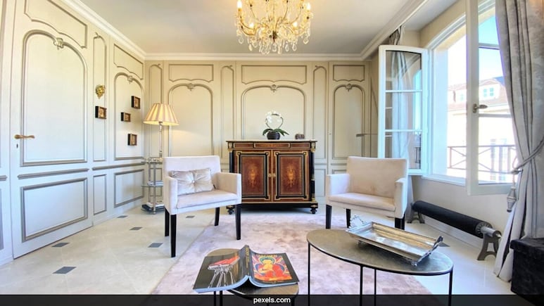You Can Buy A Paris Apartment On Sale At Half Its Price But There's A Morbid Condition You Can Buy A Paris Apartment On Sale At Half Its Price But There's A Morbid Condition