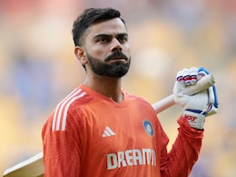 India Star Stops Borrowing Bat From Virat Kohli. Says "<i>Zyada Badnaam Ho Gaya Tha</i>" India Star Stops Borrowing Bat From Virat Kohli. Says "<i>Zyada Badnaam Ho Gaya Tha</i>"