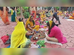 महाकाल की नगरी में भोले के भक्त पूजेंगे पांच लाख पार्थिव शिवलिंग, जानें कब पूरा होगा शिव संकल्प महाकाल की नगरी में भोले के भक्त पूजेंगे पांच लाख पार्थिव शिवलिंग, जानें कब पूरा होगा शिव संकल्प