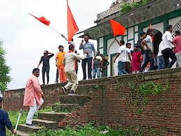 संभल के बाद UP के एक और जिले में क्यों फैला तनाव? फतेहपुर मकबरे का विवाद समझिए संभल के बाद UP के एक और जिले में क्यों फैला तनाव? फतेहपुर मकबरे का विवाद समझिए