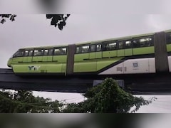 Overcrowded Monorail Train Halted For 12 Minutes To Offload Passengers