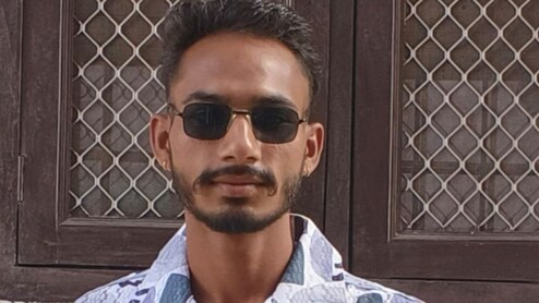 सुसाइड नोट में दर्द और वजह बताकर दे दी जान, पापा-मम्मी से कहा- माफ कर दीजिए निकम्मा निकला बेटा
