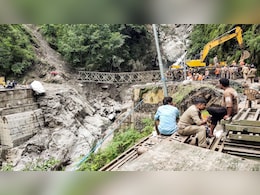 उत्तरकाशी में सेना ने 'लाइफलाइन' को किया तैयार, बैली पुल को बनाते समय 3 बड़ी चुनौतियों का करना पड़ा था सामना उत्तरकाशी में सेना ने 'लाइफलाइन' को किया तैयार, बैली पुल को बनाते समय 3 बड़ी चुनौतियों का करना पड़ा था सामना
