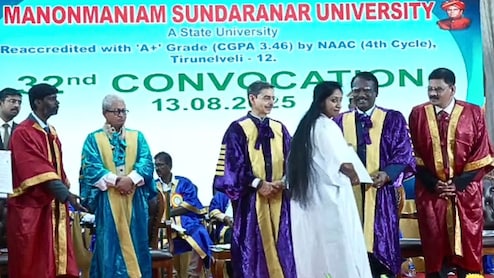 Video: PhD Scholar Snubs Tamil Nadu Governor At Convocation, Walks Past Him