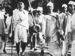 नोआखाली से संसद तक 15 अगस्त 1947 को गांधी, नेहरू, जिन्ना और फैज क्या कर रहे थे?