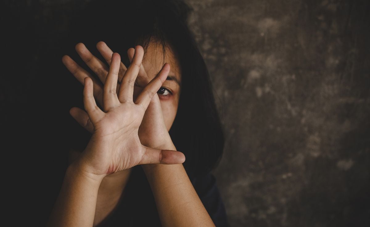Nashik Crime Minor Girl Physically abuse of young Man by luring her ...