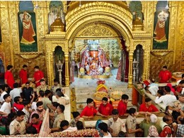 जयपुर के 'राजा' को पहनाया गया सोने और पन्ने का मुकुट, गणेश चतुर्थी पर मोदकों से सजी 'मोती डूंगरी' की रसोई