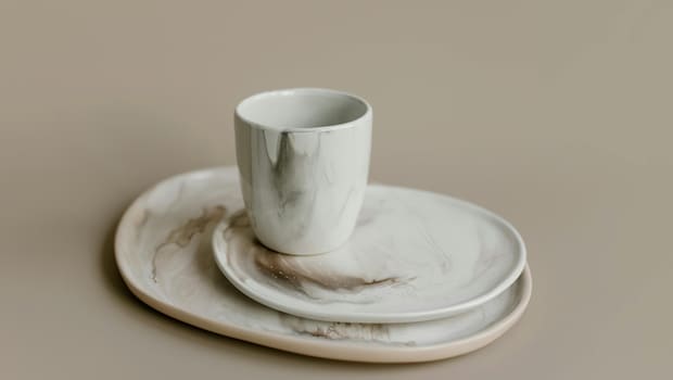 Melamine dinnerware is a better option than plastic Melamine dinnerware is a better option than plastic