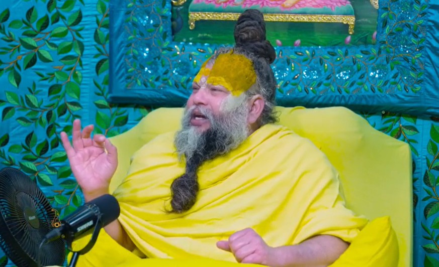 गंदे आचरण करने वालों को उपदेश बुरा लगेगा... प्रेमानंद महाराज का विरोधियों पर पलटवार