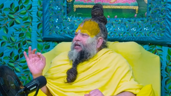 गंदे आचरण करने वालों को उपदेश बुरा लगेगा... प्रेमानंद महाराज का विरोधियों पर पलटवार | Those who behave dirty manner will not like preaching, Premananda Maharaj hits back at his opponents