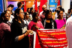 Kochi Canara Bank Employees Protest Alleged Beef Ban In Staff Canteen Kochi Canara Bank Employees Protest Alleged Beef Ban In Staff Canteen
