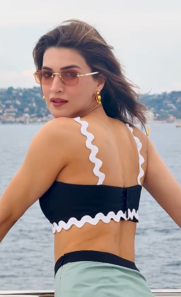 Kriti Sanon's Saint-Tropez Throwback Is A Guide To Your Next Vacation. 5 Things To Do Here