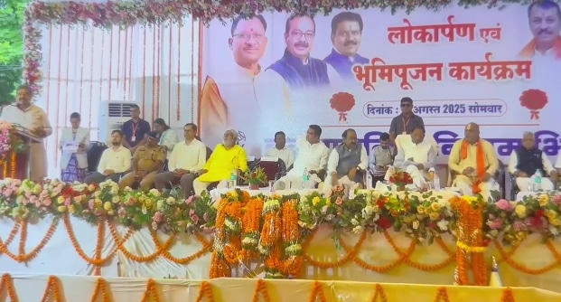 सीएम साय ने भिलाई को करोड़ों के विकास कार्यों की दी सौगात सीएम साय ने भिलाई को करोड़ों के विकास कार्यों की दी सौगात