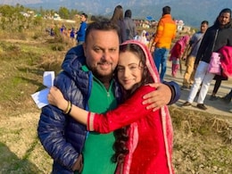 Ameesha Patel And Anil Sharma End Their Feud, Director Shares <i>Gadar 3</i> Update