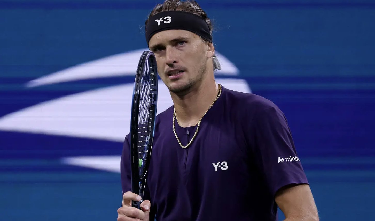 Alexander Zverev Sweeps Into US Open Third Round | Tennis News