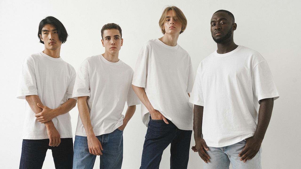 Upgrade your jeans collectionw with Levis mens jeans at 60% off on Myntra
