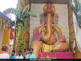 Video: 7,500 Books Used To Make Ganesh Idol In Chennai Video: 7,500 Books Used To Make Ganesh Idol In Chennai