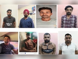 राजस्थान पुलिस ने हनुमानगढ़ में इनामी अपराधी समेत 11 बदमाश गिरफ्तार किए, अवैध हथियार भी मिले राजस्थान पुलिस ने हनुमानगढ़ में इनामी अपराधी समेत 11 बदमाश गिरफ्तार किए, अवैध हथियार भी मिले