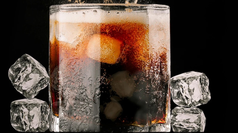 Artificial Sweeteners May Accelerate Brain Ageing By 1.6 Years, Study Warns