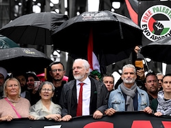 Julian Assange Joins Massive Pro-Palestine Protest On Sydney Harbour Bridge