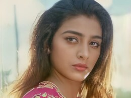 तबस्सुम फातिमा हाशमी कैसे बनी तब्बू, नाम में क्यों नहीं लगातीं पिता का सरनेम