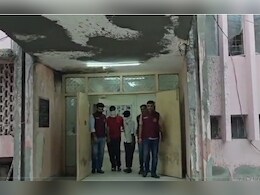 टेलीकॉम कंपनियों के वायर चोरी करने वाले गिरोह का भंडाफोड़, 1400 किलो वायर बरामद टेलीकॉम कंपनियों के वायर चोरी करने वाले गिरोह का भंडाफोड़, 1400 किलो वायर बरामद