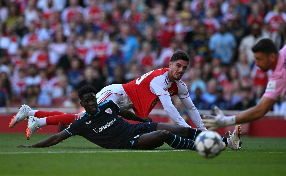 Liverpool Spend Big To Hold Off Arsenal, Manchester City In Premier League Tittle Fight