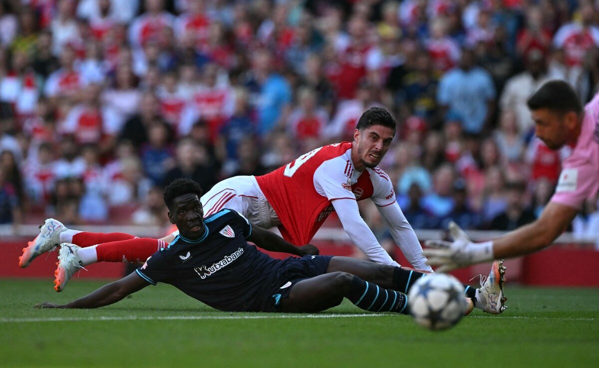 Liverpool Spend Big To Hold Off Arsenal, Manchester City In Premier League Tittle Fight