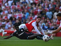 Liverpool Spend Big To Hold Off Arsenal, Manchester City In Premier League Tittle Fight