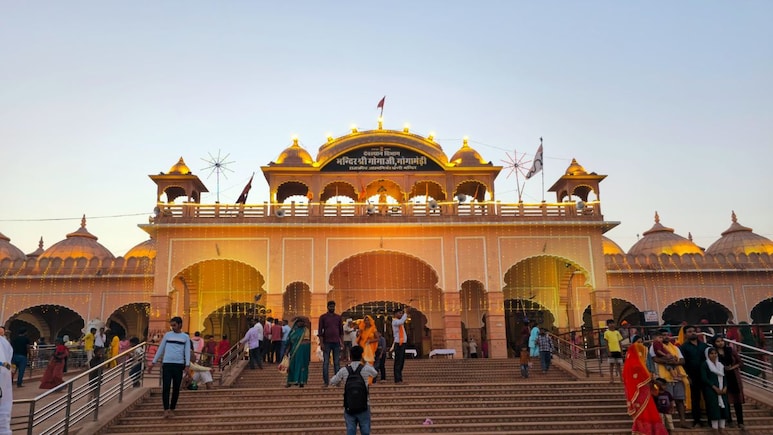 Gogamedi Mela: 9 अगस्त से गोगामेड़ी मेला शुरू, कई बेहतरीन इंतजाम; रोज 3 घंटे लेजर लाइट और साउंड शो Gogamedi Mela: 9 अगस्त से गोगामेड़ी मेला शुरू, कई बेहतरीन इंतजाम; रोज 3 घंटे लेजर लाइट और साउंड शो
