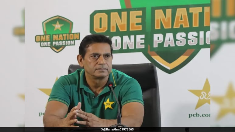 Asia Cup 2025: "जिस तरह के आजकल हालात..." भारत के खिलाफ मैच को लेकर पाकिस्तान के चीफ सेलेक्टर का बड़ा बयान Asia Cup 2025: "जिस तरह के आजकल हालात..." भारत के खिलाफ मैच को लेकर पाकिस्तान के चीफ सेलेक्टर का बड़ा बयान