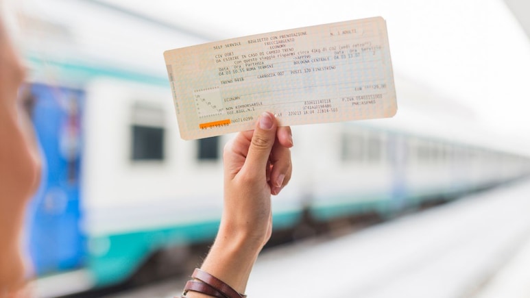 What Is A Half-Yearly Season Ticket On Indian Railways? A Complete Guide What Is A Half-Yearly Season Ticket On Indian Railways? A Complete Guide