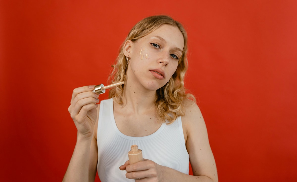 BB Cream vs Foundation: कौन है आपकी स्किन के लिए बेस्ट? जानें फर्क और पाएं धमाकेदार ऑफर्स