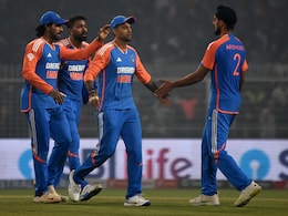 "Value Of A Human Life...": Ex-India Star's Blunt Take On Asia Cup 2025 Match vs Pakistan "Value Of A Human Life...": Ex-India Star's Blunt Take On Asia Cup 2025 Match vs Pakistan