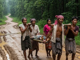 Nandurbar News: यातना संपणार कधी? झोळीतून नेताना आदिवासी महिलेची रस्त्यातच प्रसूती