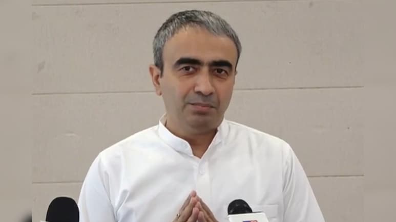 हरियाणा की लैंड पूलिंग पॉलिसी पर AAP के सवाल, किसानों की जमीन छीनने का लगाया आरोप हरियाणा की लैंड पूलिंग पॉलिसी पर AAP के सवाल, किसानों की जमीन छीनने का लगाया आरोप