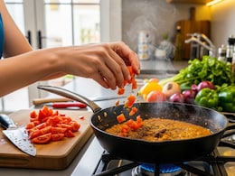 Why Adding Tomatoes Too Early Is Ruining Your Sabzi Without You Realising