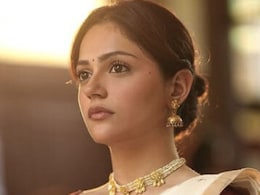 <i>Saiyaara</i> Star Aneet Padda Is "Scared Of What's Next" As The Daze Wears Off <i>Saiyaara</i> Star Aneet Padda Is "Scared Of What's Next" As The Daze Wears Off
