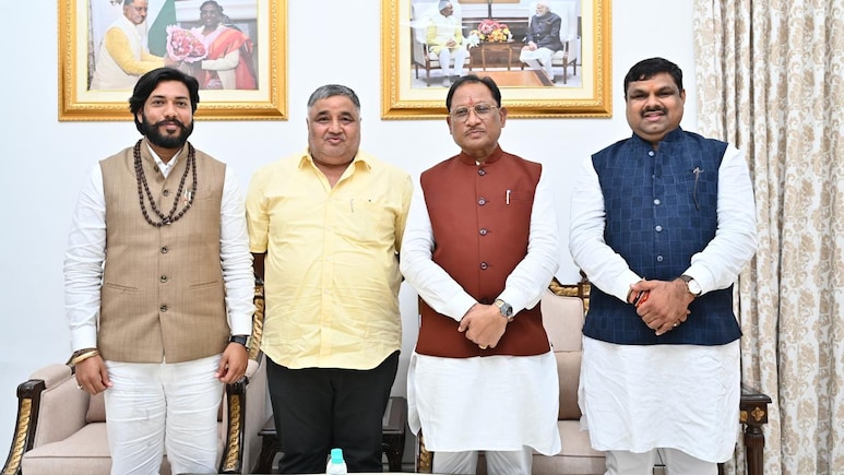 कौन हैं गुरु खुशवंत? आज राज्यपाल डेका ने मंत्री पद की दिलाई शपथ, जानिए राजनीतिक सफर